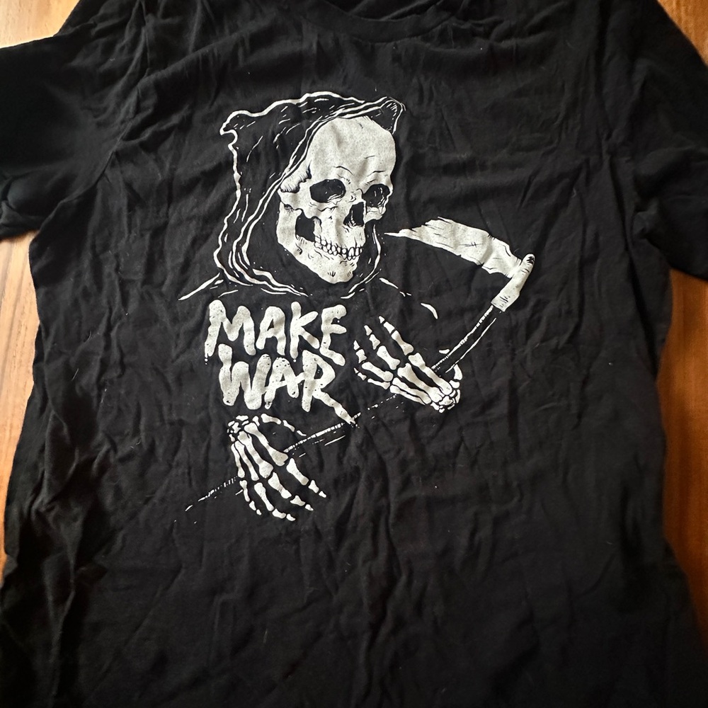 MakeWar - Fat Wreck Chords - Reaper - White on Black T-Shirt - XL